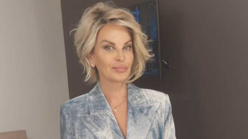 Dalila Di Lazzaro: “De Niro mi diede un bacio e mi fece cadere, riuscii a divincolarmi”
