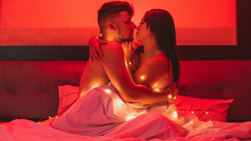 Scopri i benefici del sesso secondo la scienza: addio stress, sonno migliore e molto altro!
