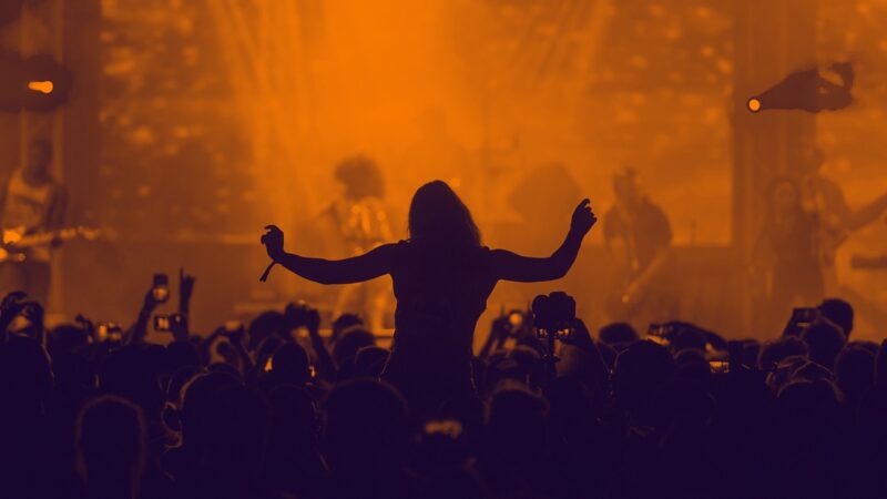 Lenny Kravitz rivela: «Sono casto da nove anni»